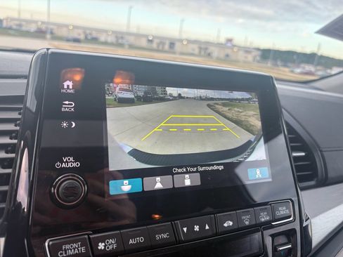 Certified 2023 Honda Odyssey EX-L image 18