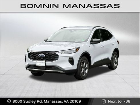 Used 2025 Ford Escape ST-Line image 1