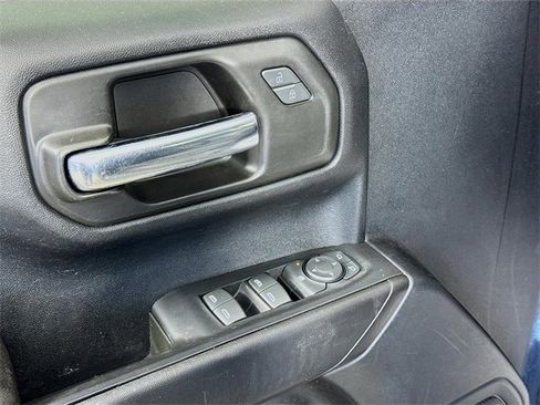 Used 2022 Chevrolet Silverado 1500 Custom image 19