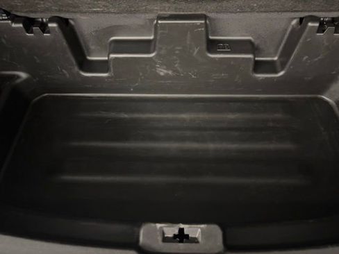 Used 2020 Buick Enclave Essence image 42