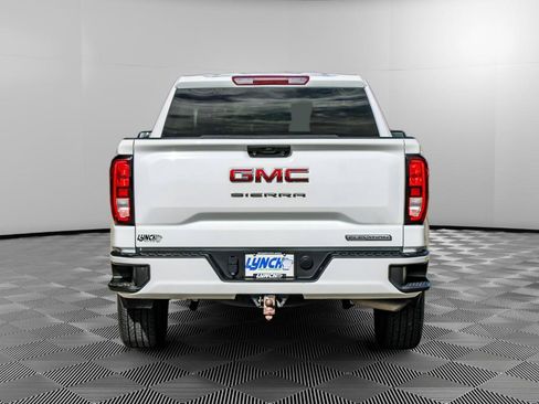 Used 2024 GMC Sierra 1500 Elevation AWD/4WD image 3