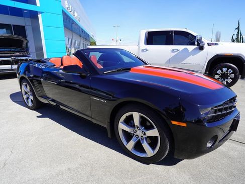 Used 2012 Chevrolet Camaro LT w/ RS Package image 2