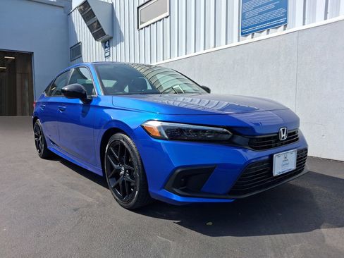 Used 2024 Honda Civic Sport image 7
