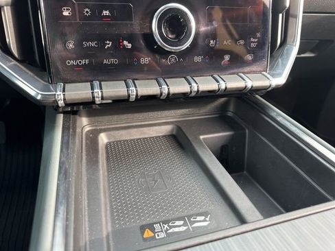 Used 2024 GMC Acadia AT4 image 59