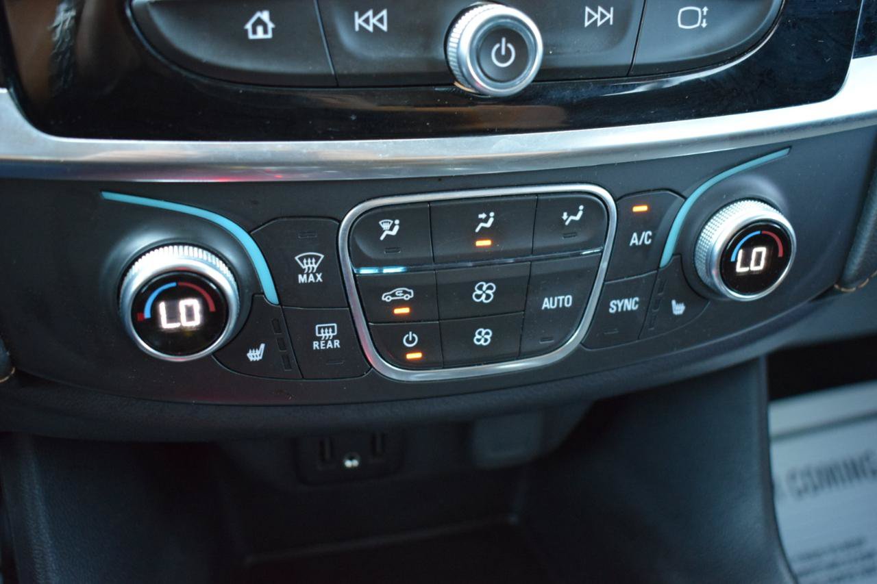 Used 2020 Chevrolet Traverse LT FWD image 29