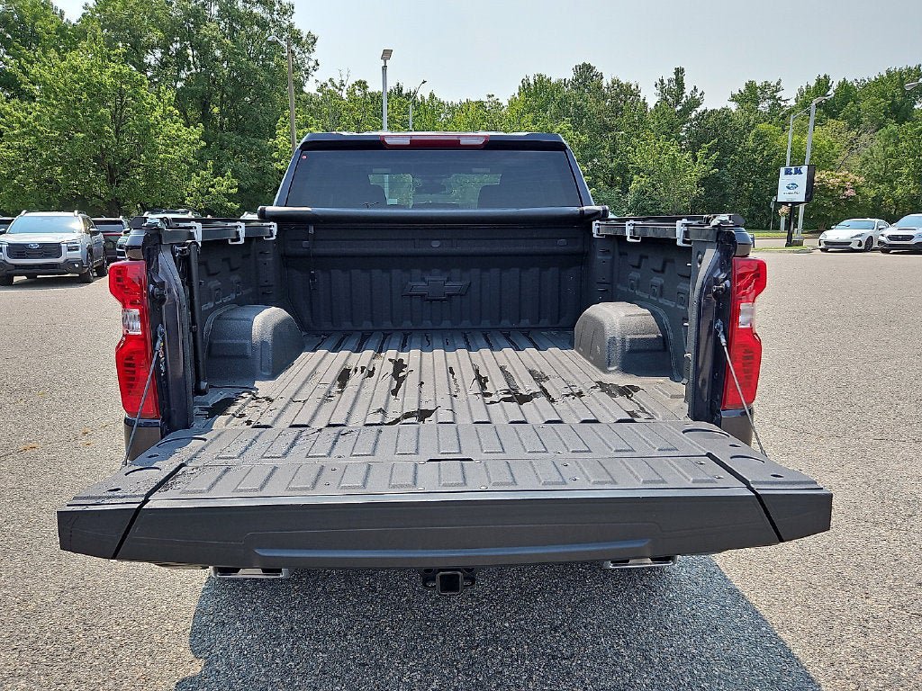 Used 2024 Chevrolet Silverado 1500 Custom Trail Boss w/ LPO, Dark Essentials Package AWD/4WD image 29
