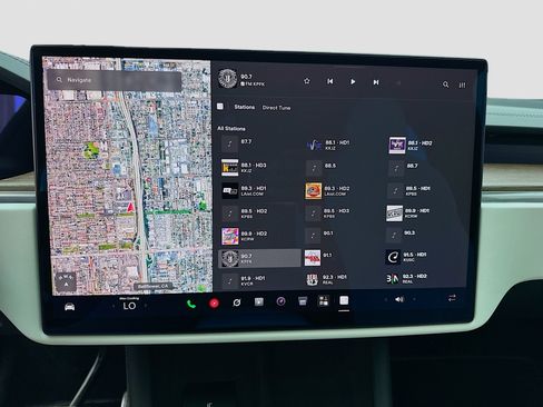 Used 2022 Tesla Model X AWD/4WD image 11