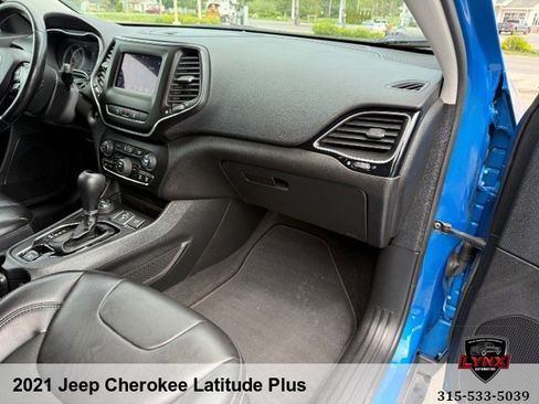 Used 2021 Jeep Cherokee Latitude Plus AWD/4WD image 69
