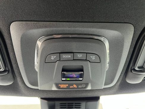 New 2026 Toyota Corolla SE FWD image 25