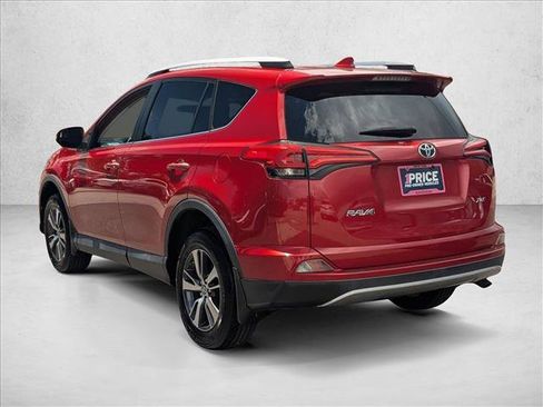 Used 2016 Toyota RAV4 XLE image 7