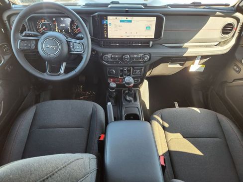 New 2026 Jeep Wrangler Unlimited Rubicon image 19