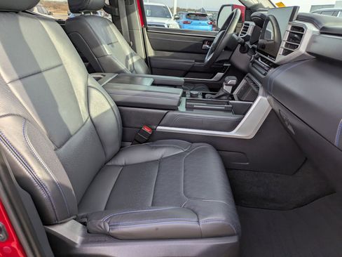 Used 2024 Toyota Tundra Platinum image 26