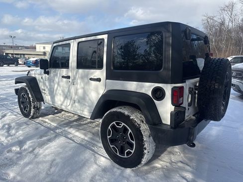 Used 2018 Jeep Wrangler Unlimited Sport S image 7