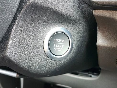 New 2026 Ford Transit 250 148 Medium Roof w/ Load Area Protection Package image 22