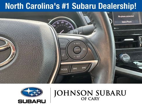 Used 2021 Toyota Camry XLE image 17