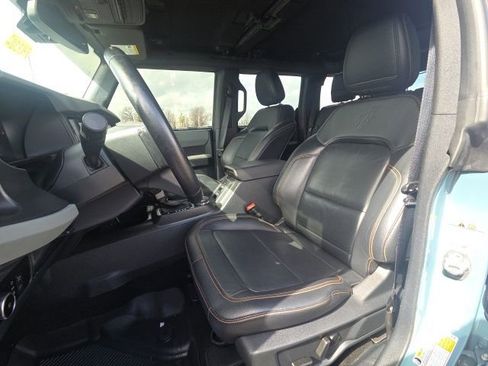 Used 2022 Ford Bronco Badlands image 25