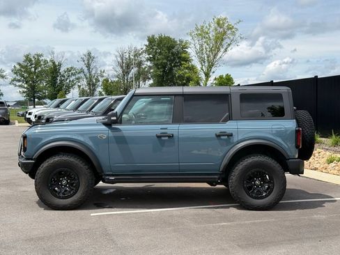 Used 2022 Ford Bronco Wildtrak AWD/4WD image 11