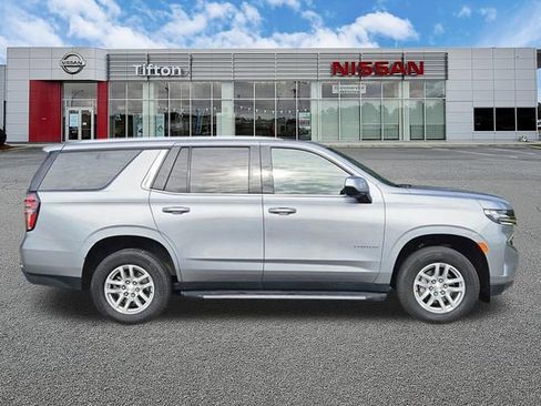 Used 2024 Chevrolet Tahoe LT RWD image 4