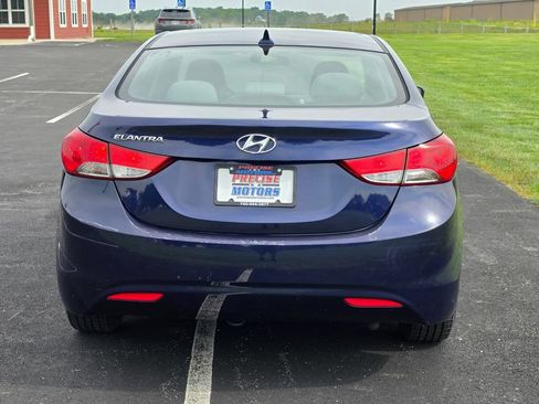 Used 2011 Hyundai Elantra GLS FWD image 7