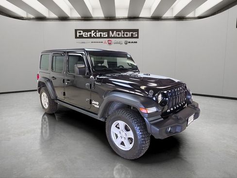 Used 2019 Jeep Wrangler Unlimited Sport S image 7