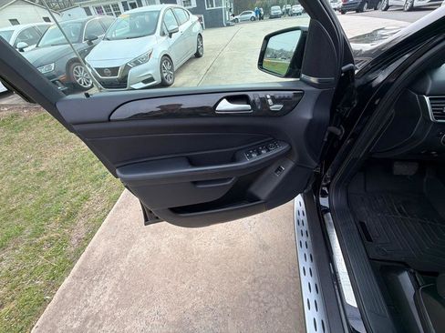 Used 2017 Mercedes-Benz GLE 350 GLE 350 4MATIC SUV image 35