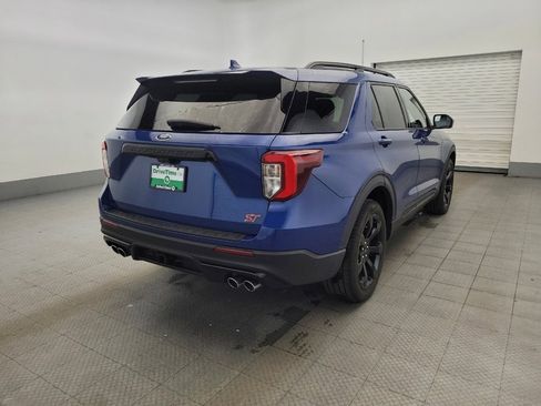 Used 2020 Ford Explorer ST w/ ST High-Performance Pack image 9