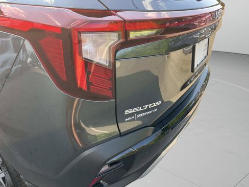 New 2026 Kia Seltos EX image 10
