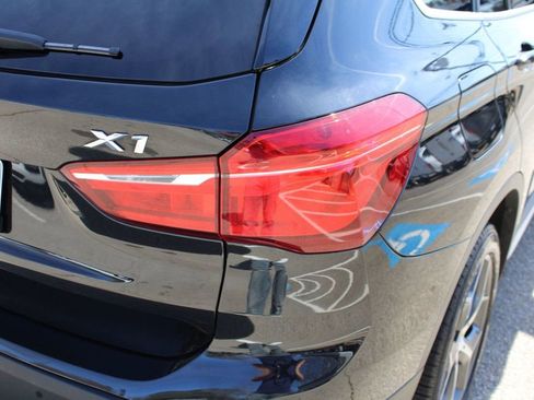 Used 2017 BMW X1 sDrive28i image 10