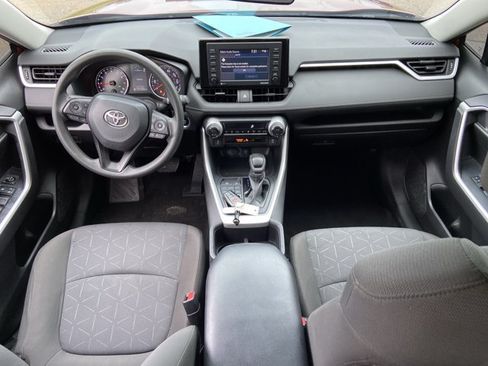 Used 2022 Toyota RAV4 XLE AWD/4WD image 42