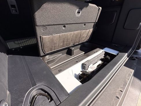 New 2025 Ford Bronco Badlands image 74