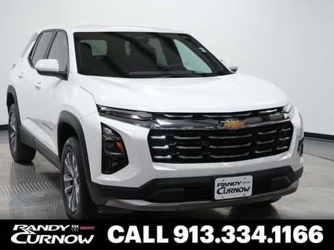 Used 2025 Chevrolet Equinox LT image 1