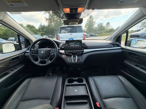 Certified 2025 Honda Odyssey EX-L image 19