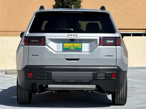 New 2026 Jeep Cherokee Laredo AWD/4WD image 5