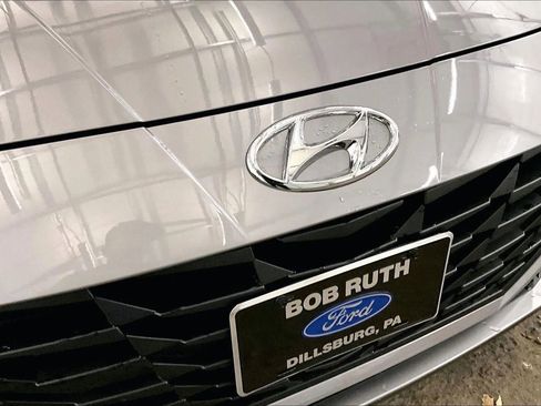 Used 2022 Hyundai Elantra SEL w/ Cargo Package image 29