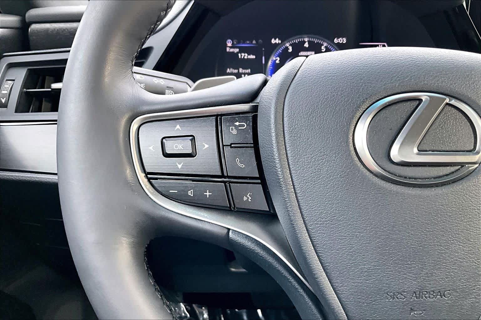 Used 2024 Lexus ES 250 w/ Premium Package AWD/4WD image 23