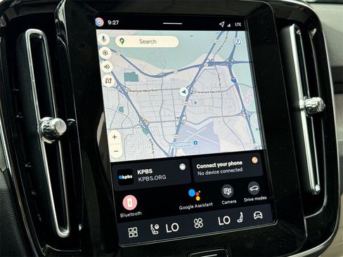 New 2026 Volvo XC40 B5 Plus w/ Protection Package Premier image 18