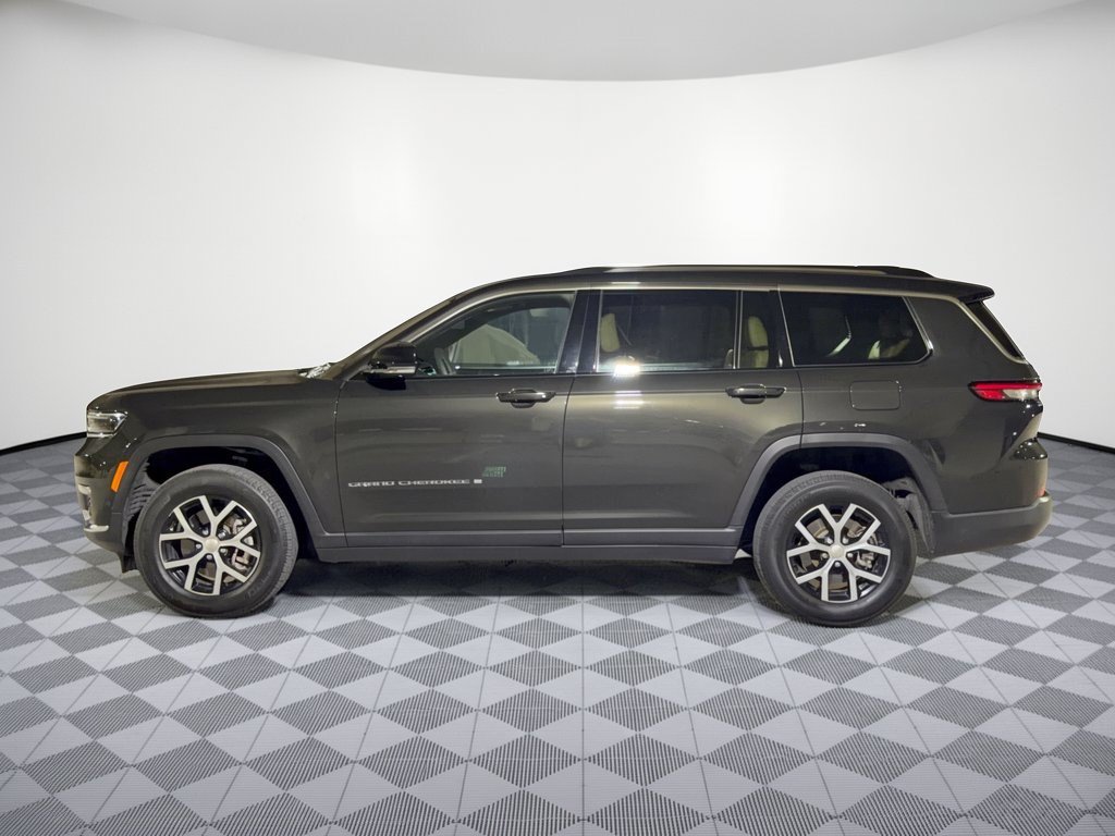 Used 2024 Jeep Grand Cherokee L Limited w/ Luxury Tech Group II AWD/4WD image 2