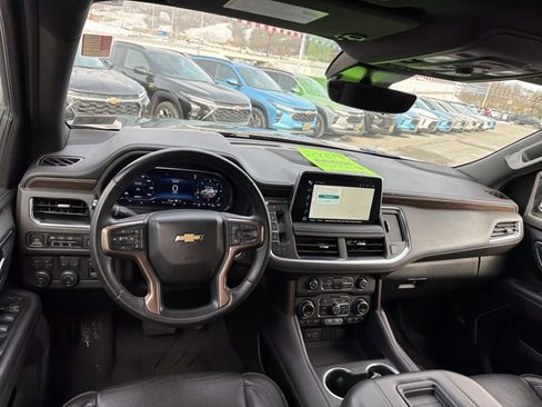 Used 2023 Chevrolet Tahoe High Country image 14