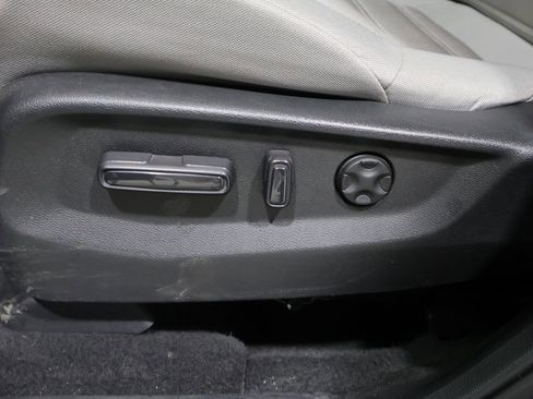 Used 2020 Honda CR-V EX image 10