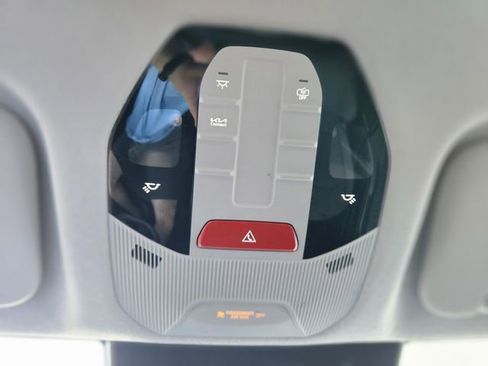 Used 2025 Kia K4 FWD image 27