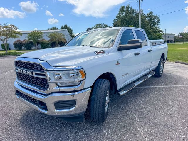 Used 2022 RAM 2500 Tradesman w/ Chrome Appearance Group RWD image 6