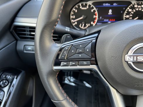 Used 2025 Nissan Altima 2.5 SR FWD image 25
