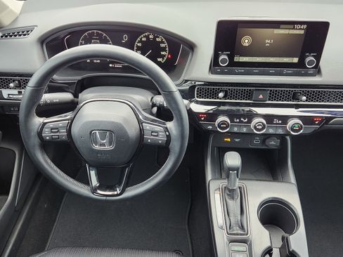 Used 2024 Honda Civic EX image 32