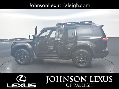 Certified 2024 Lexus GX 550 image 28