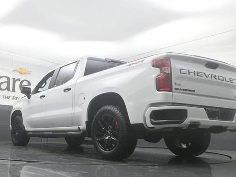 Used 2024 Chevrolet Silverado 1500 RST w/ Redline Edition AWD/4WD image 5