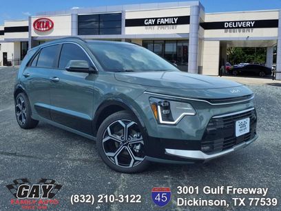 New 2025 Kia Niro SX Touring