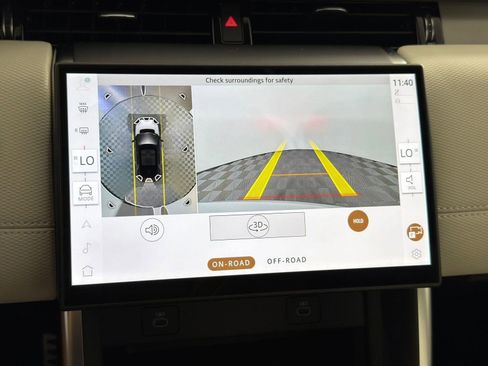 Used 2026 Land Rover Discovery Sport Landmark image 26