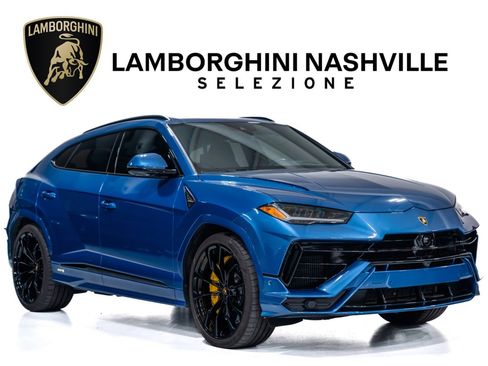 Used 2024 Lamborghini Urus S image 1