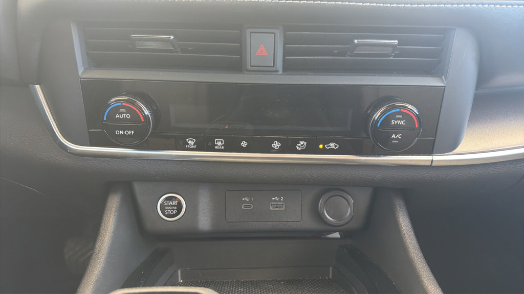 Certified 2023 Nissan Rogue SV AWD/4WD image 15