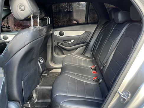 Certified 2019 Mercedes-Benz GLC 300 image 9